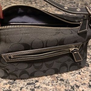 Signature coach shoulder bag